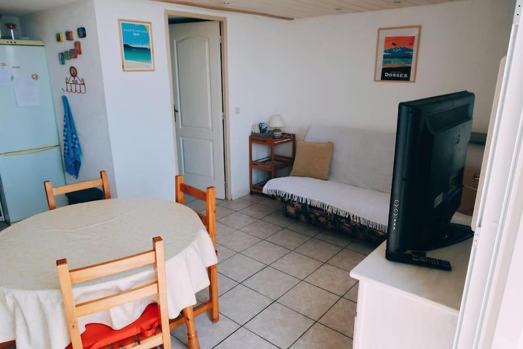 Appartement Coup De Coeur Les Pieds Dans L'Eau Le Barcarès Extérieur photo